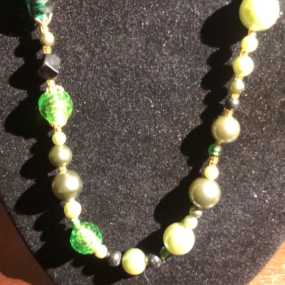 Necklace - Picture 2 of 3